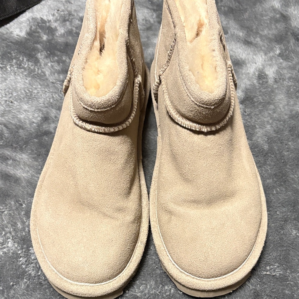 BearPaw Tan Winter Boots